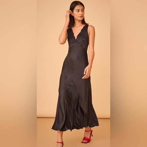 Hunter Bell Lulu Embroidered Satin Bias Gown Size 0 NWOT - Picture 12 of 14